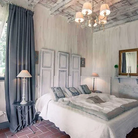 Il Castagnolo Country house